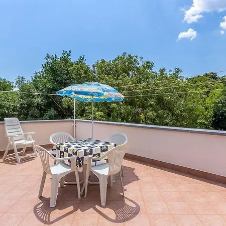 Holiday home House Cador *